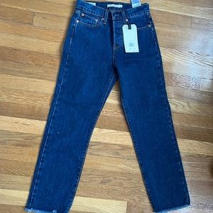 Levi’s wedge straight dark wash jeans
